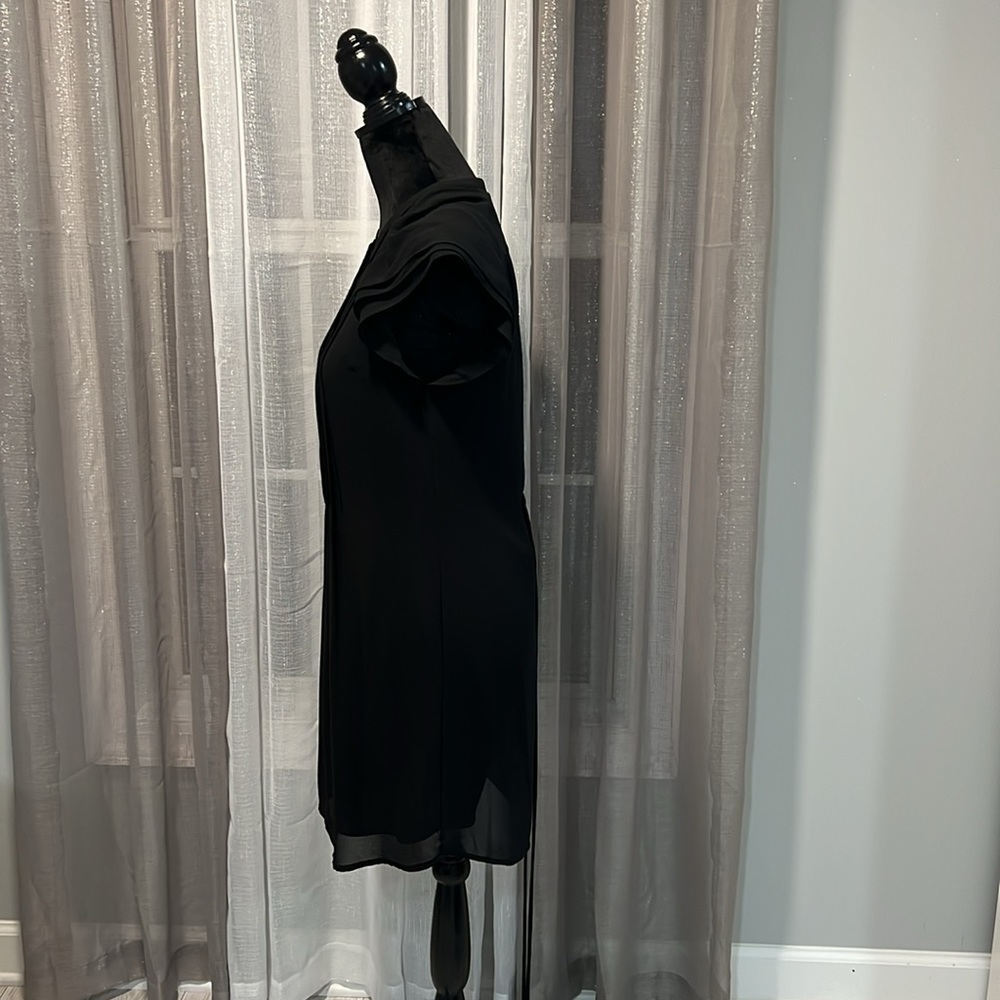 H&M black dress - Picture 4 of 5